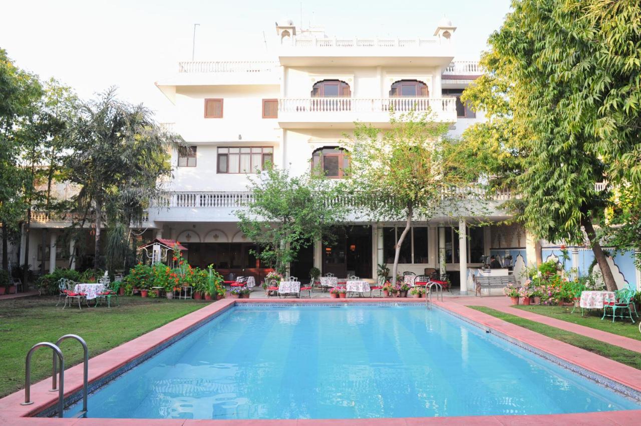 Hotel Meghniwas Jaipur Extérieur photo