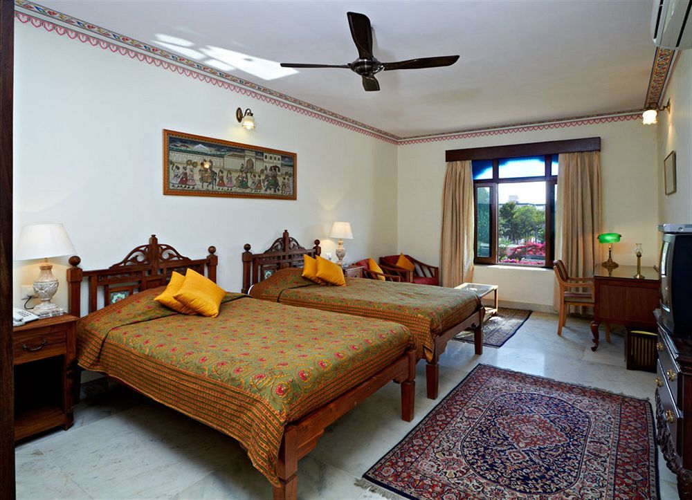 Hotel Meghniwas Jaipur Extérieur photo