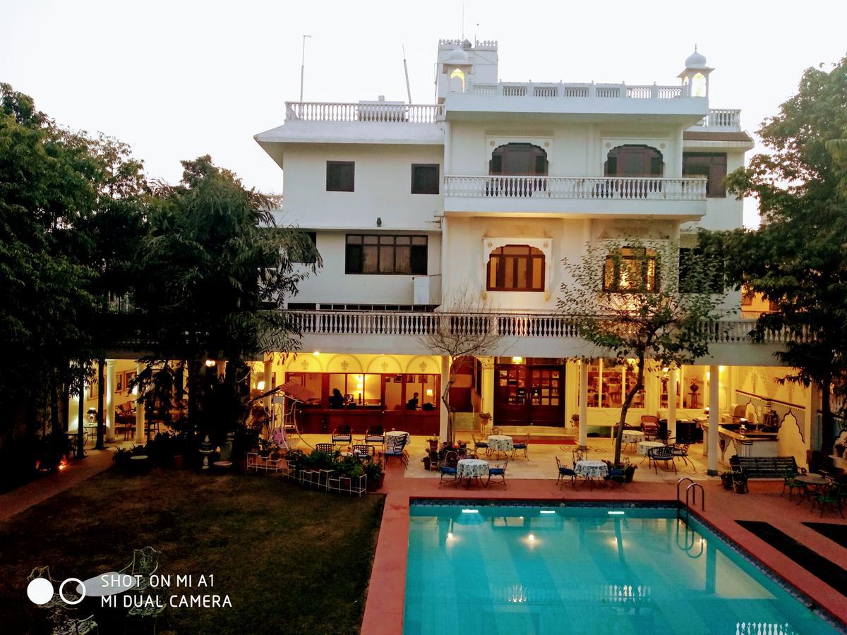 Hotel Meghniwas Jaipur Extérieur photo